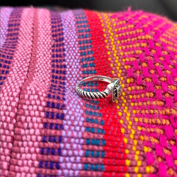 Vintage Sterling Silver and Marcasite Pave Ring Size 6 - Picture 2 of 7